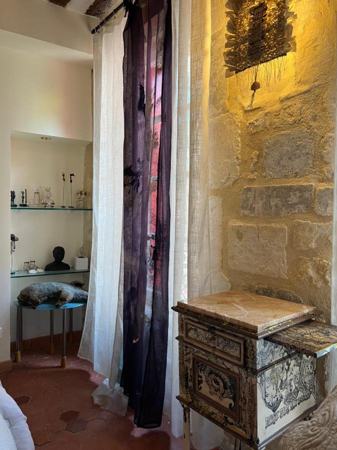 Le Regardeur Bed & Breakfast Saint-Rémy-de-Provence Exterior foto